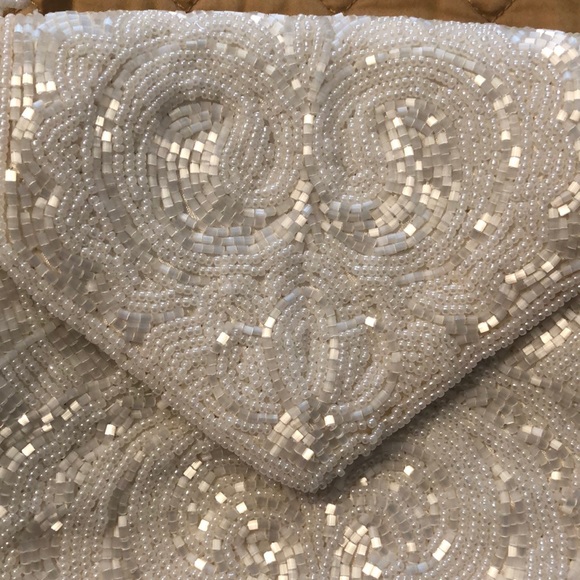 Vintage La Regale Hand-Beaded Evening Bag - Picture 2 of 13